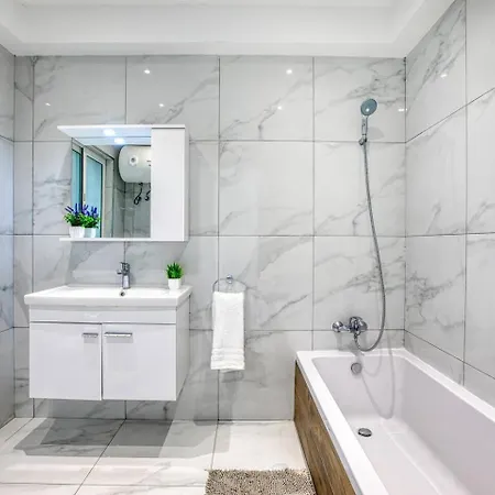 Modern, 3-br With Valletta View Апартаменты *