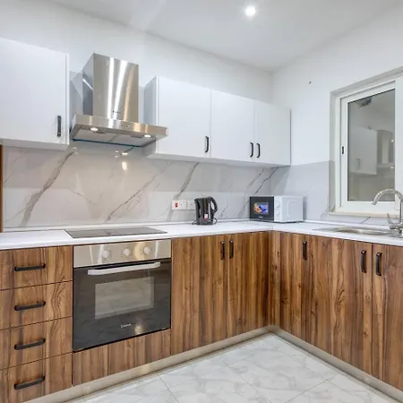 Modern, 3-br With Valletta View Appartamento Pietà